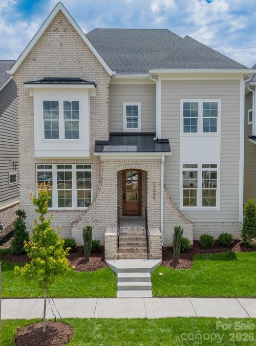 25-19040 Newburg Hill Rd, Davidson, NC, 28036-8607 | Card Image