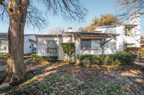 13721 Brookgreen Cir, Dallas, TX, 75240-5812 | Card Image