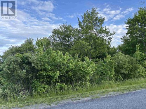 25 Parkland Pl, Dalem Lake, NS, B1Y | Card Image