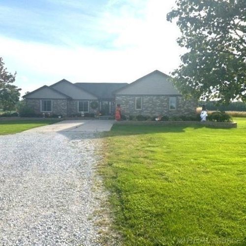 13325 Belle River Rd, Riley, MI, 48041-2214 | Card Image