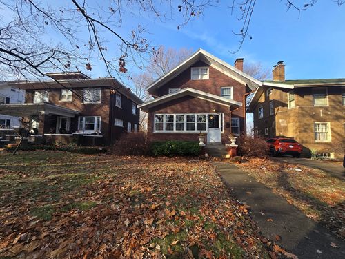 1416 Clinton Blvd, Bloomington, IL, 61701-1812 | Card Image