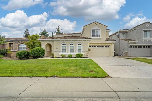 8081 Gilleland Dr, Roseville, CA, 95747-5938 | Card Image