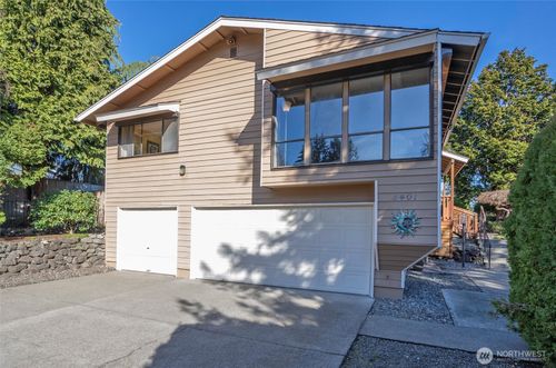 8401 Amber Dr Sw, Lakewood, WA, 98498-5042 | Card Image