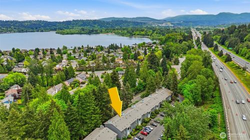 a202-4737 W Lake Sammamish Pkwy Se, Issaquah, WA, 98027-9331 | Card Image