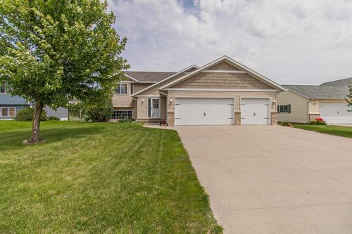 1017 2nd Ave Se, Freeport, MN, 56331-9046 | Card Image