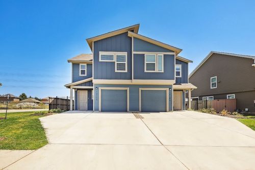 12100 Scarlet Sleeve Way, Del Valle, TX, 78617-2056 | Card Image