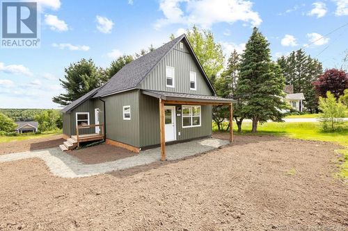 {{alt}} | Card Image