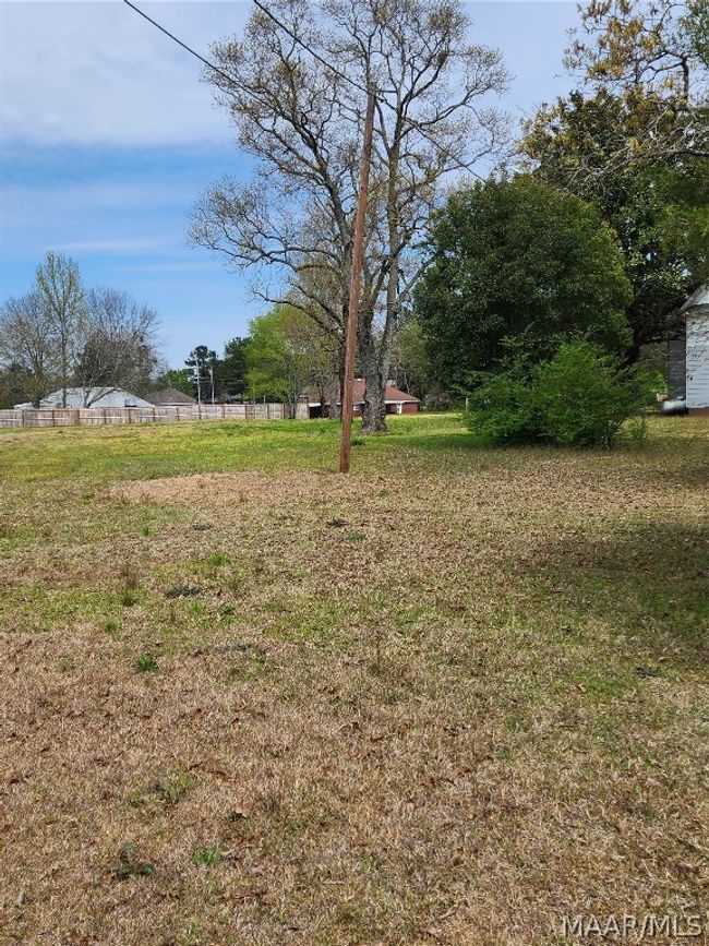 1432 Ingram Rd, House other with 4 bedrooms, 2 bathrooms and null parking in Elmore AL | Image 11