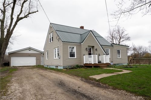 3161 Footville Richmond Rd, Dorset, OH, 44032-9605 | Card Image