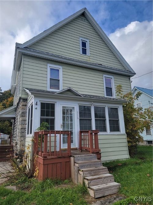 315 N California Ave, Watertown, NY, 13601-2909 | Card Image