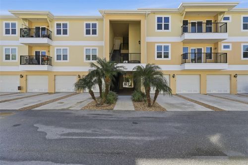 apt-301-5064 Royal Palms Way, New Port Richey, FL, 34652-1710 | Card Image