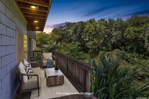 1736 Gulick Ave, Honolulu, HI, 96819-4208 | Card Image