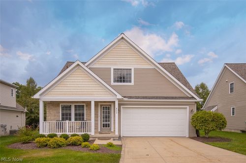 822 Timberline Trl, Sagamore Hills, OH, 44067-2596 | Card Image