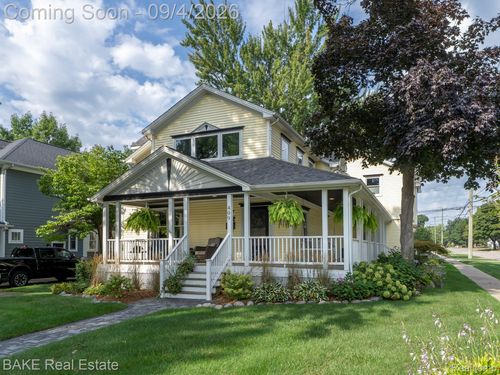 499 N Evergreen St, Plymouth, MI, 48170-1129 | Card Image