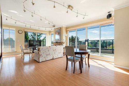 419-8480 Granville Ave, Richmond, BC, V6Y4E8 | Card Image