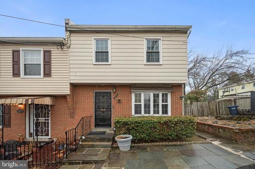 813 Delafield Street Ne, WASHINGTON, DC, 20017 | Card Image