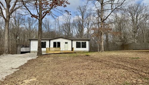 8130 Oak Springs Rd, Nunnelly, TN, 37137-3042 | Card Image
