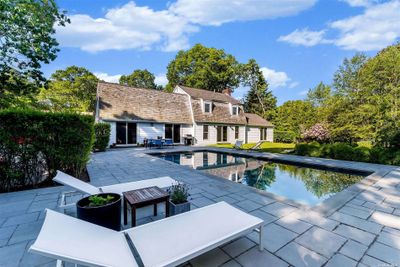 24 Squires Path, House other with 3 bedrooms, 3 bathrooms and null parking in East Hampton NY | Image 3