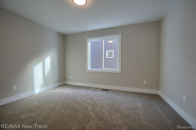 213 Mountain View Ln, House other with 4 bedrooms, 3 bathrooms and null parking in Milford MI | Image 23
