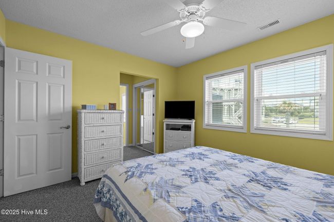 Primary Bedroom | Image 14