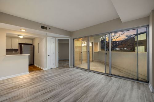 apt-103-900 19th Ave S, Nashville, TN, 37212-2125 | Card Image
