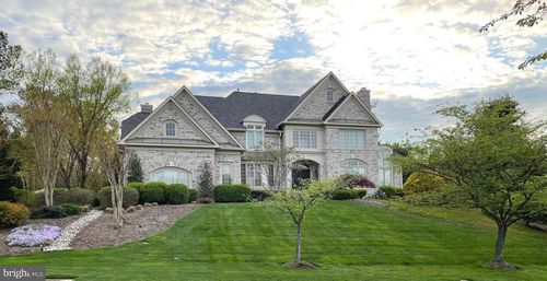 1156 Fieldview Dr, RESTON, VA, 20194-1047 | Card Image