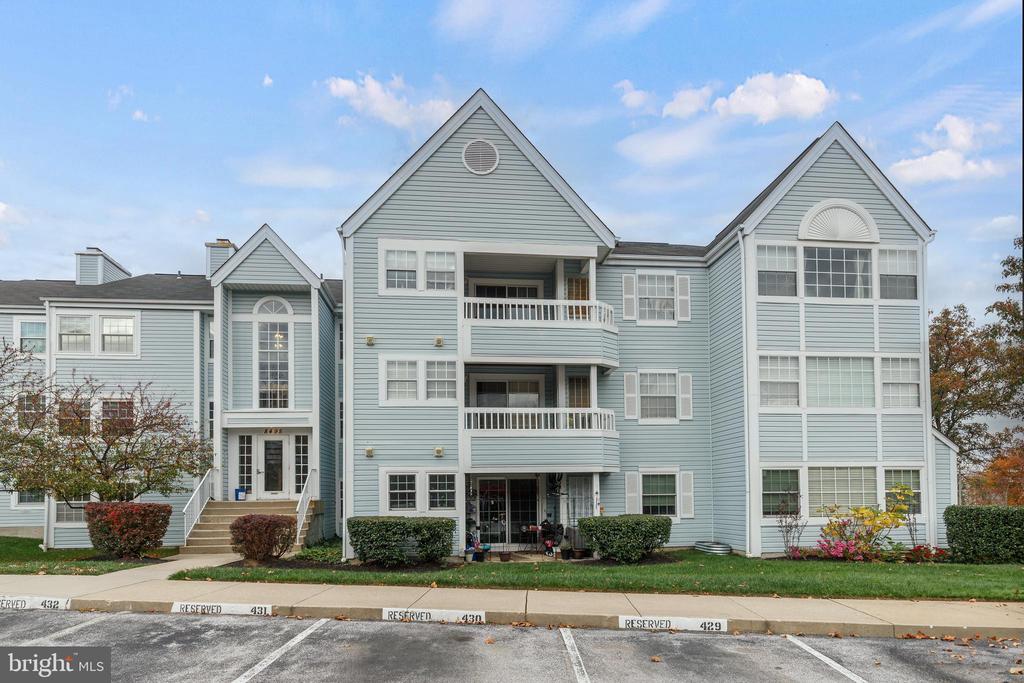 Residential Lease in ELLICOTT CITY