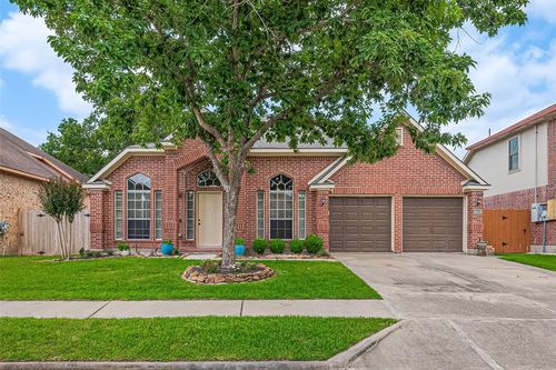 19123 Dee Woods Dr, Humble, TX, 77346-5084 | Card Image