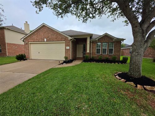 2108 Goldfinch Lane, League City, TX, 77573 | Card Image