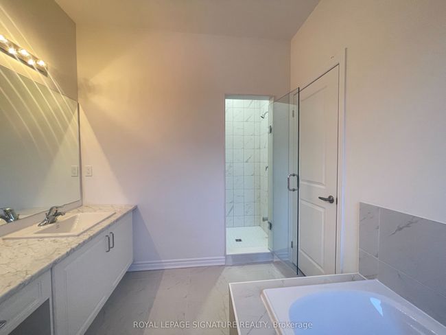 134 Wascana Rd, House attached with 4 bedrooms, 4 bathrooms and 1 parking in Vaughan ON | Image 15