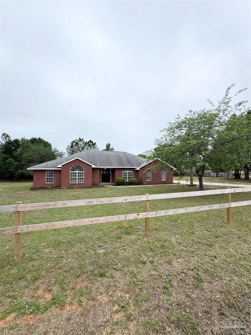 9909 S Trace Rd, Milton, FL, 32583-9225 | Card Image