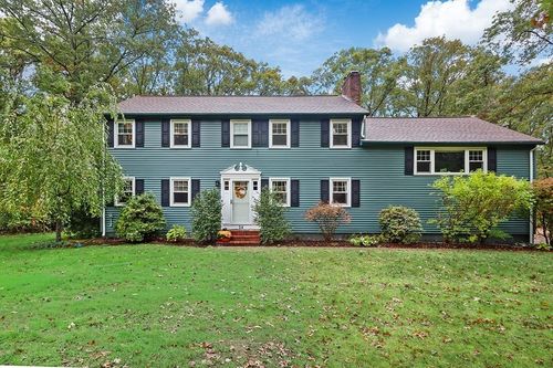 24 Red Coat Ln, Plainville, MA, 02762-2208 | Card Image