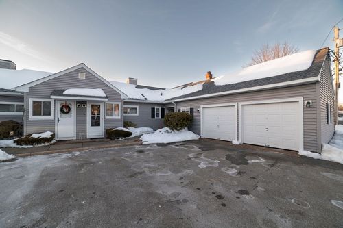 70-70 Greenwood Ter, Chicopee, MA, 01022-1112 | Card Image