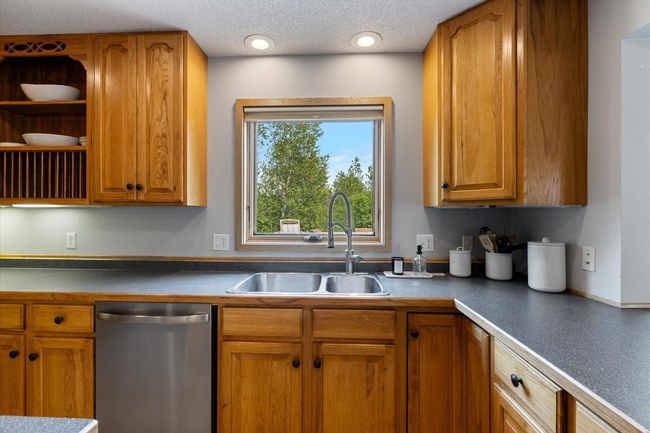 1312 8 Th Ave Nw, House other with 5 bedrooms, 2 bathrooms and null parking in Chisholm MN | Image 8
