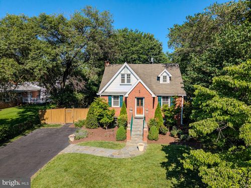 903 Crestview Dr, HERNDON, VA, 20170-3616 | Card Image