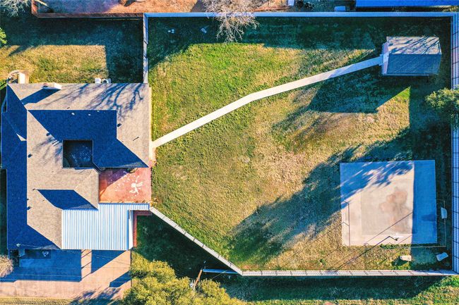 703 N Avenue L, House other with 4 bedrooms, 5 bathrooms and null parking in Haskell TX | Image 40