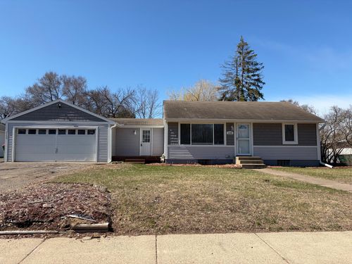 8390 Able St Ne, Spring Lake Park, MN, 55432-1252 | Card Image