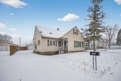 305 N Mantorville Ave, Kasson, MN, 55944-1423 | Card Image