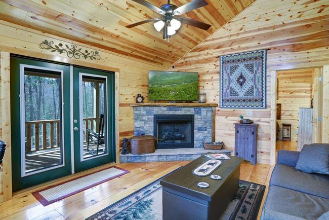 20 Lauras Cove Ln, House other with 2 bedrooms, 2 bathrooms and 1 parking in Murphy NC | Image 9
