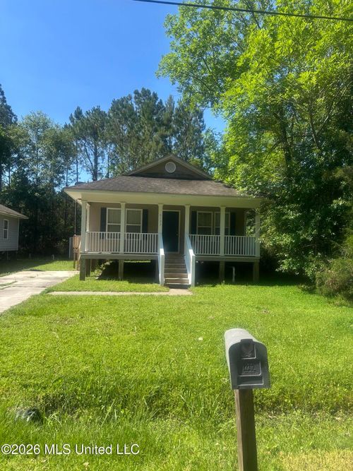 6133 W Clay St, Bay Saint Louis, MS, 39520-8347 | Card Image