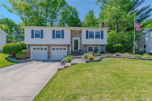 1310 Waldo Way, Twinsburg, OH, 44087-1033 | Card Image
