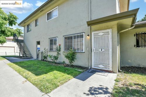 unit-2-2113 Lemontree Way, Antioch, CA, 94509-3245 | Card Image
