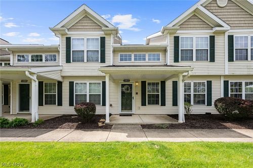 13913 Woodcroft Trce, North Royalton, OH, 44133-3670 | Card Image