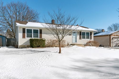 20535 N Margaret Ave, Prairie View, IL, 60069-9623 | Card Image