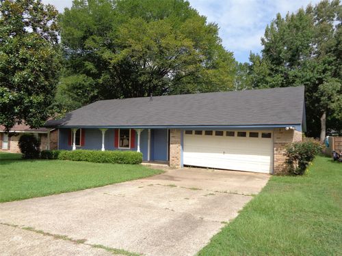 8429 Edgewood Dr, Haughton, LA, 71037-9365 | Card Image
