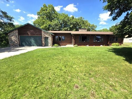 830 W Church St, Belle Plaine, MN, 56011-1220 | Card Image