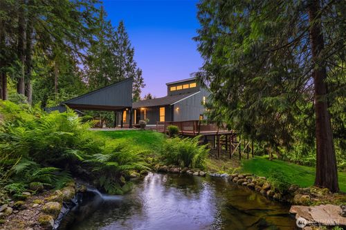 15400 230th Ave Se, Issaquah, WA, 98027-8486 | Card Image