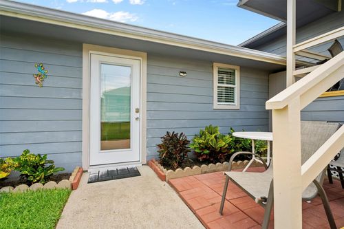 rear-715 31st St, Galveston, TX, 77550-1570 | Card Image