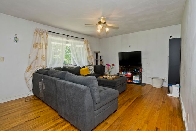 198 Connecticut Ave, House other with 3 bedrooms, 2 bathrooms and null parking in Newington CT | Image 6