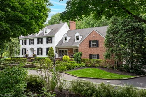 19 Cliffside Way, Boonton Twp, NJ, 07005-9028 | Card Image
